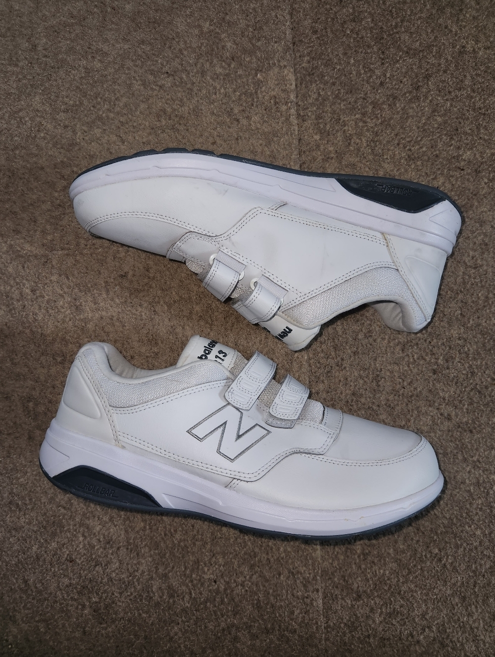 Mens New Balance White Casual Walking Shoes | Hook And Loop | Mens US 10.5